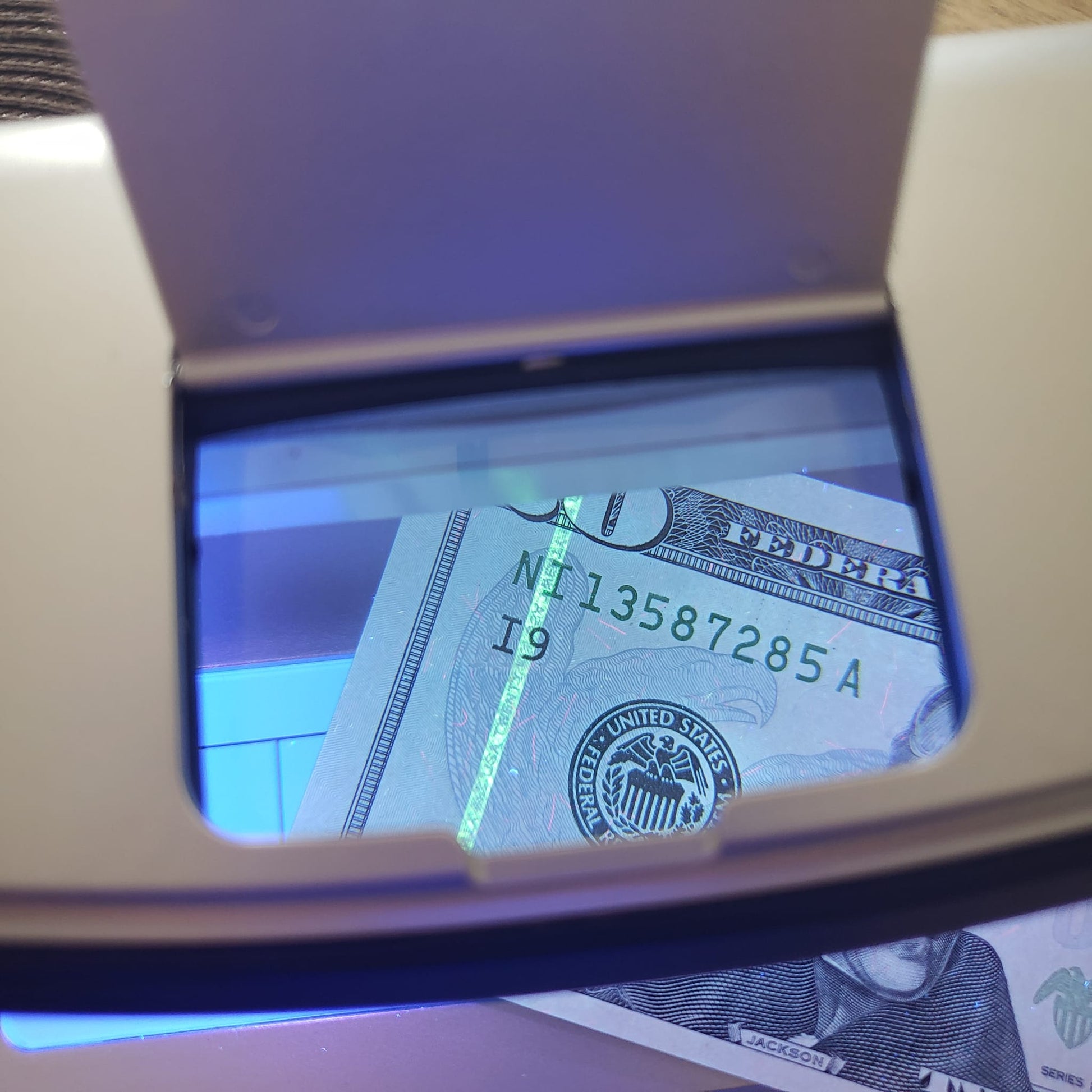 Portable Fake LED MG & UV Counterfeit Fake Bill Money Card Detector USB - UproMax